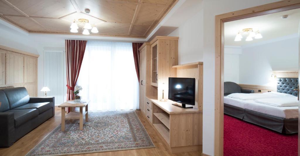 Residence Isabell Selva di Val Gardena Pokoj fotografie